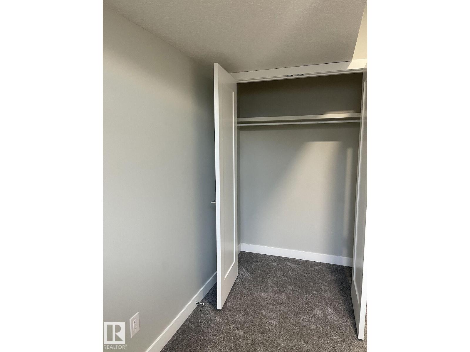 7113 / 7115 106 ST NW, Edmonton