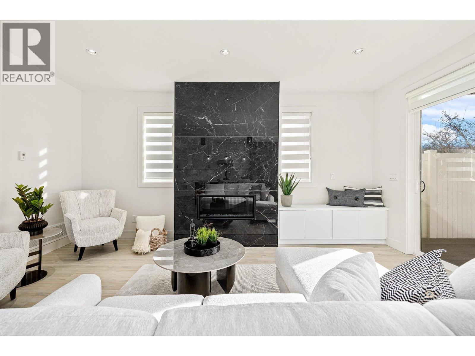 1 840 Grenfell Avenue, Kelowna