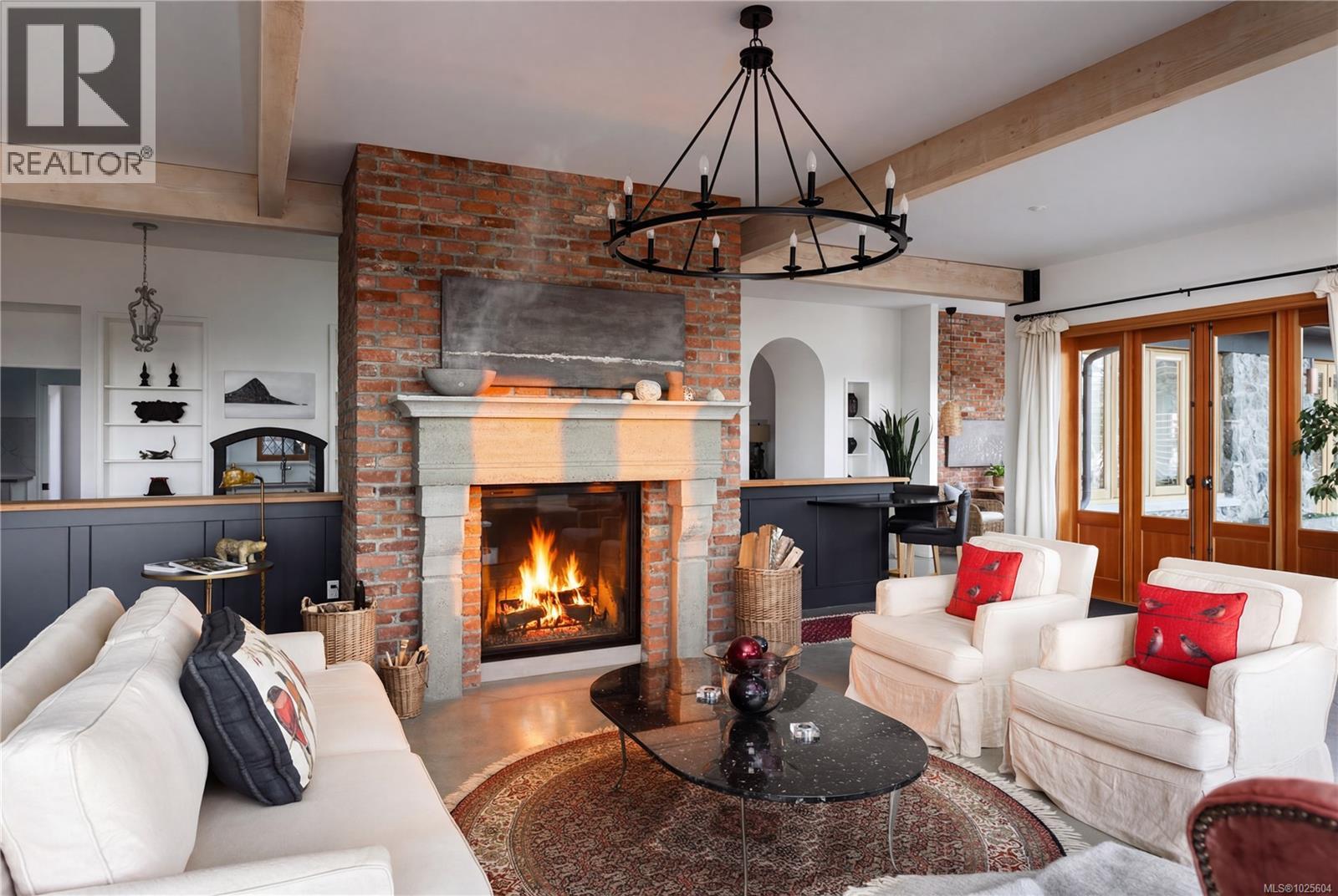  735 Arden Road, Metchosin