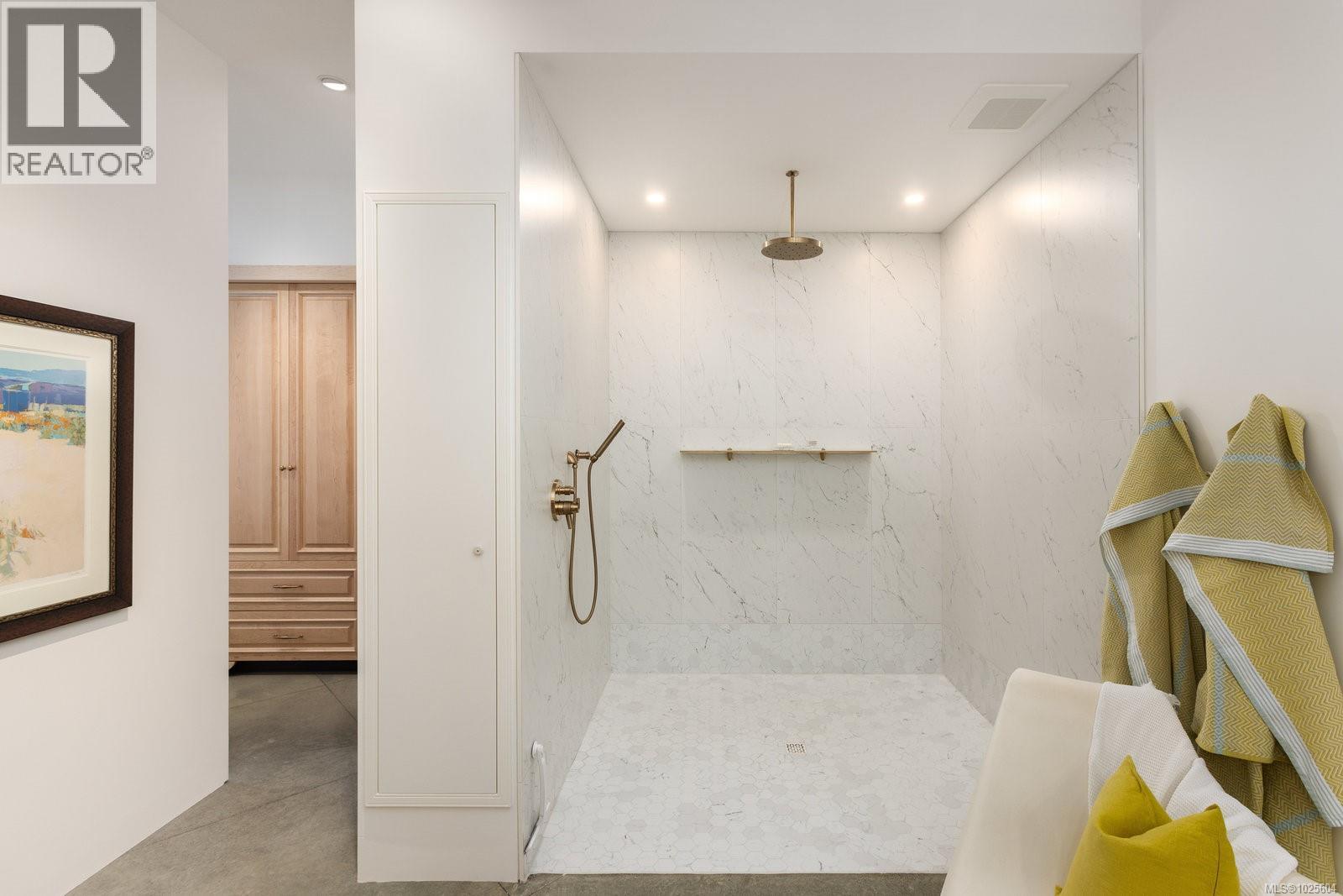  735 Arden Road, Metchosin