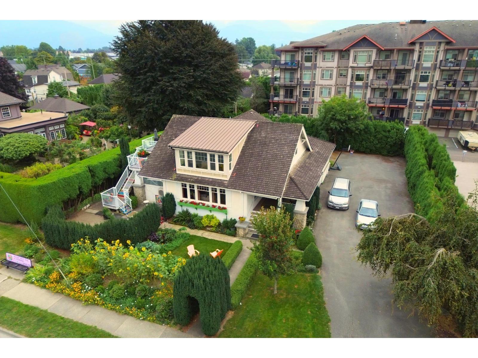 46028 FIRST Avenue - main photo