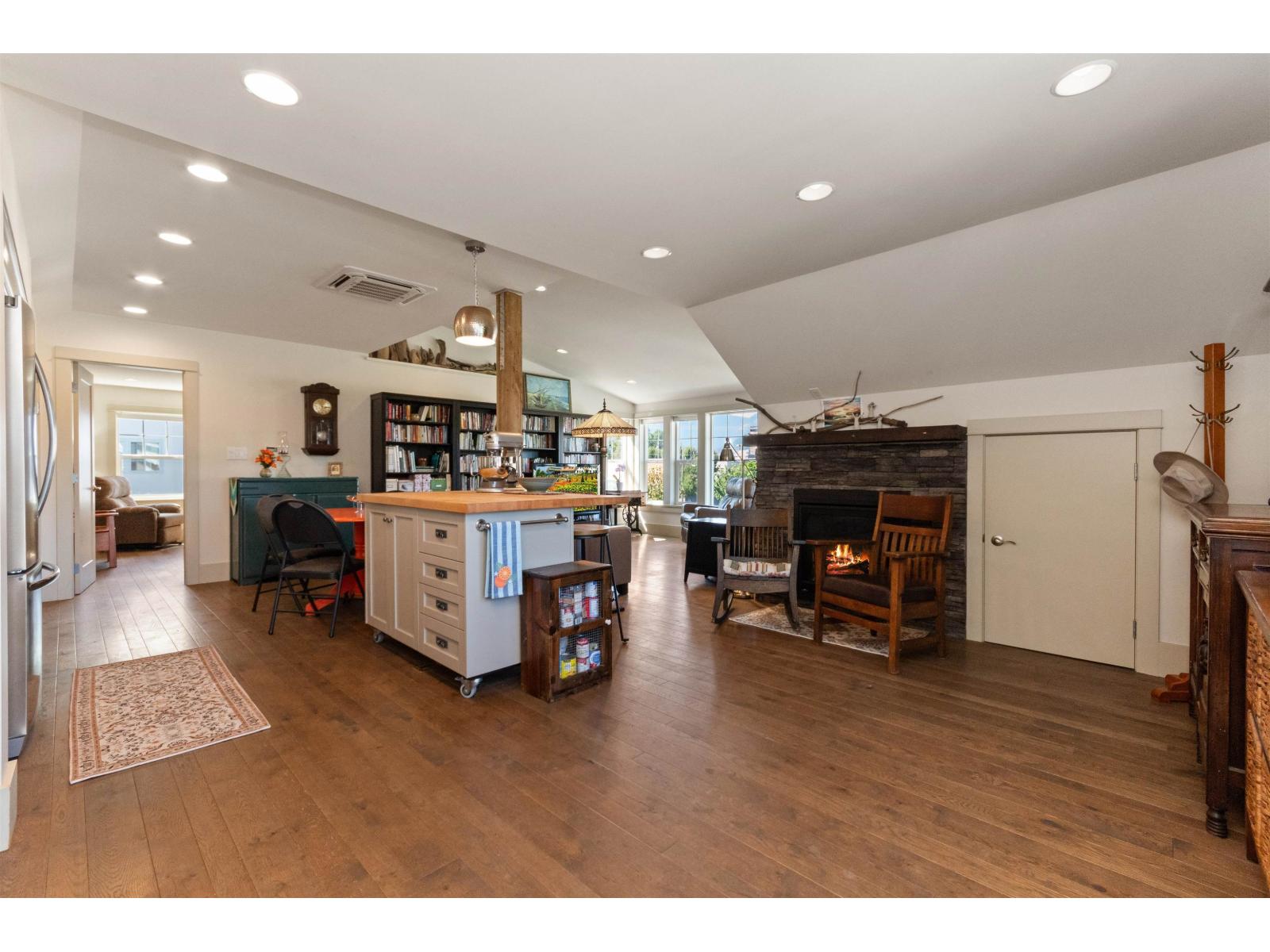 46028 FIRST AVENUE, Chilliwack Downtown — photo 27