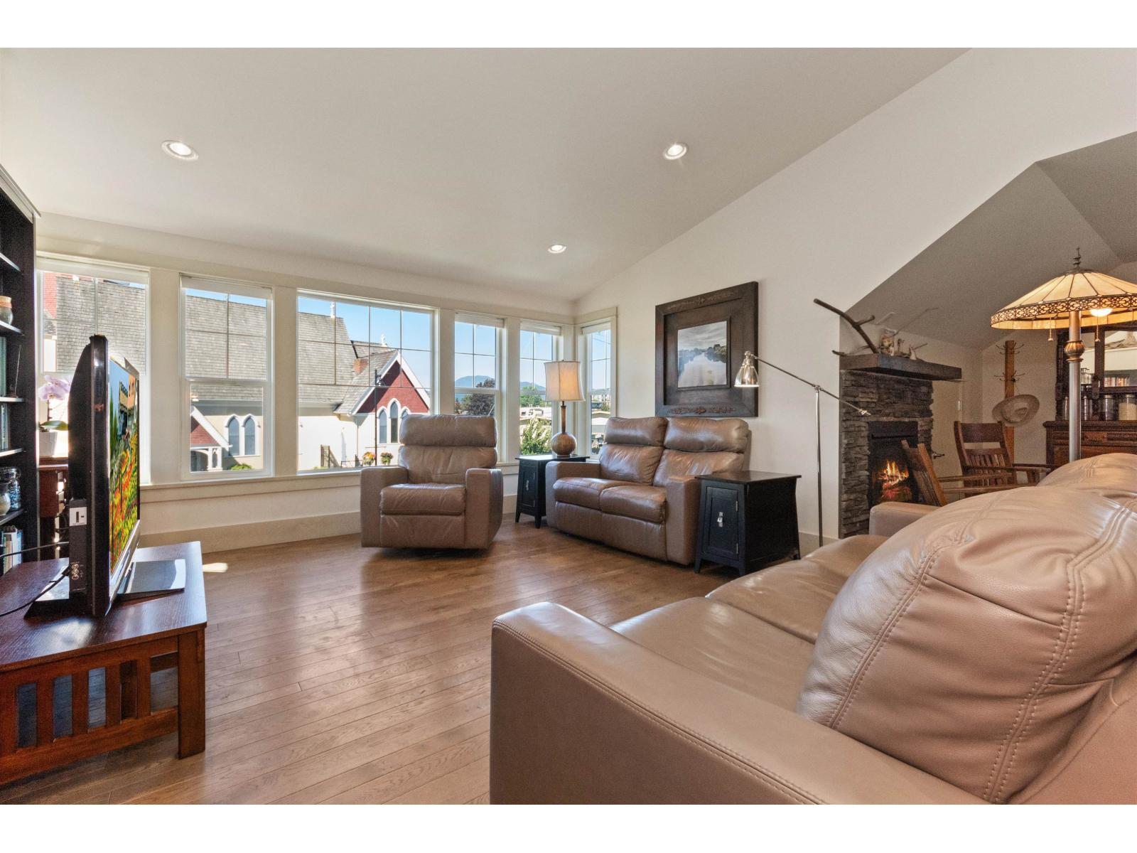46028 FIRST AVENUE, Chilliwack Downtown — photo 28