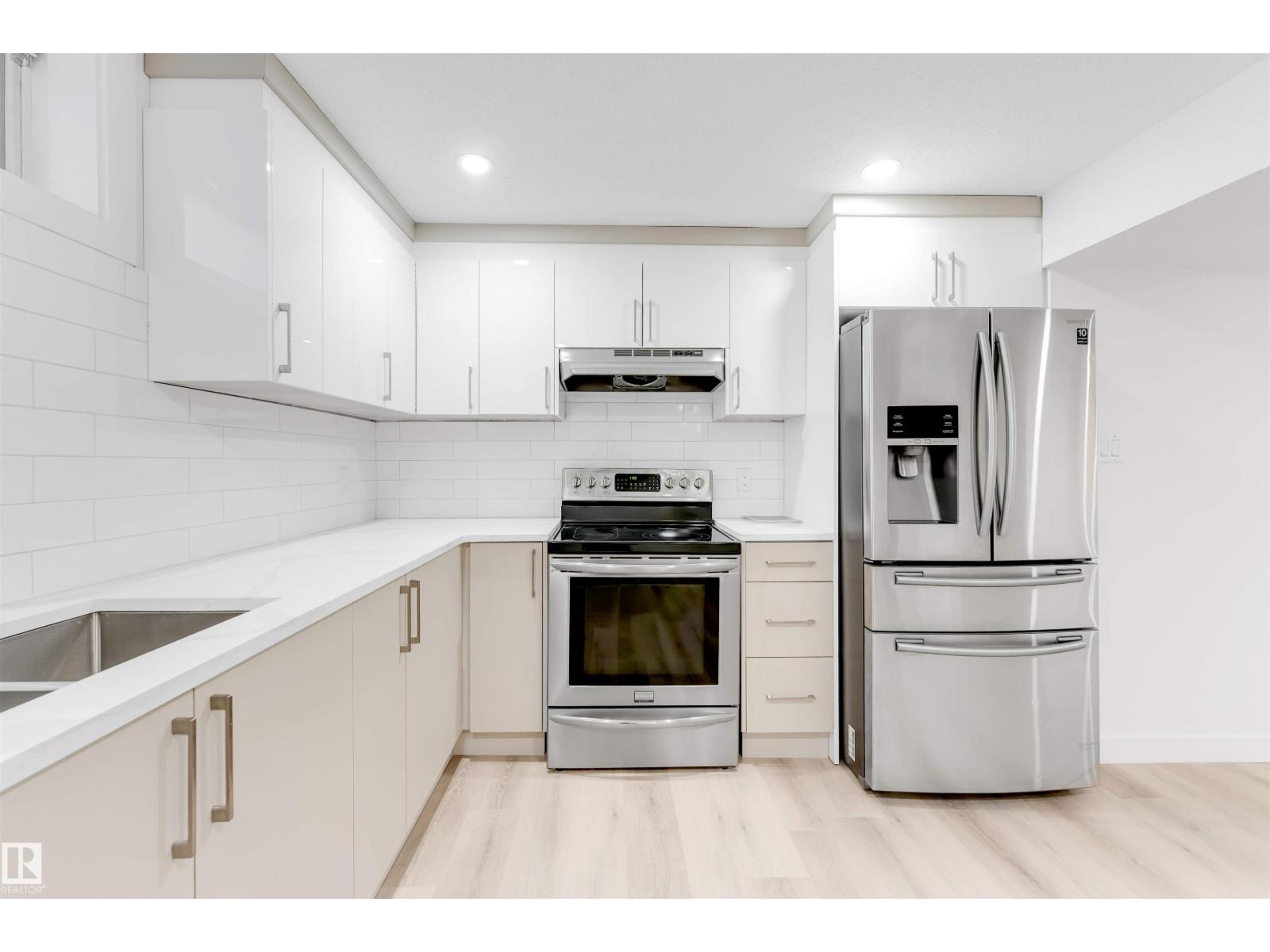 14511 21 st. NW, Edmonton