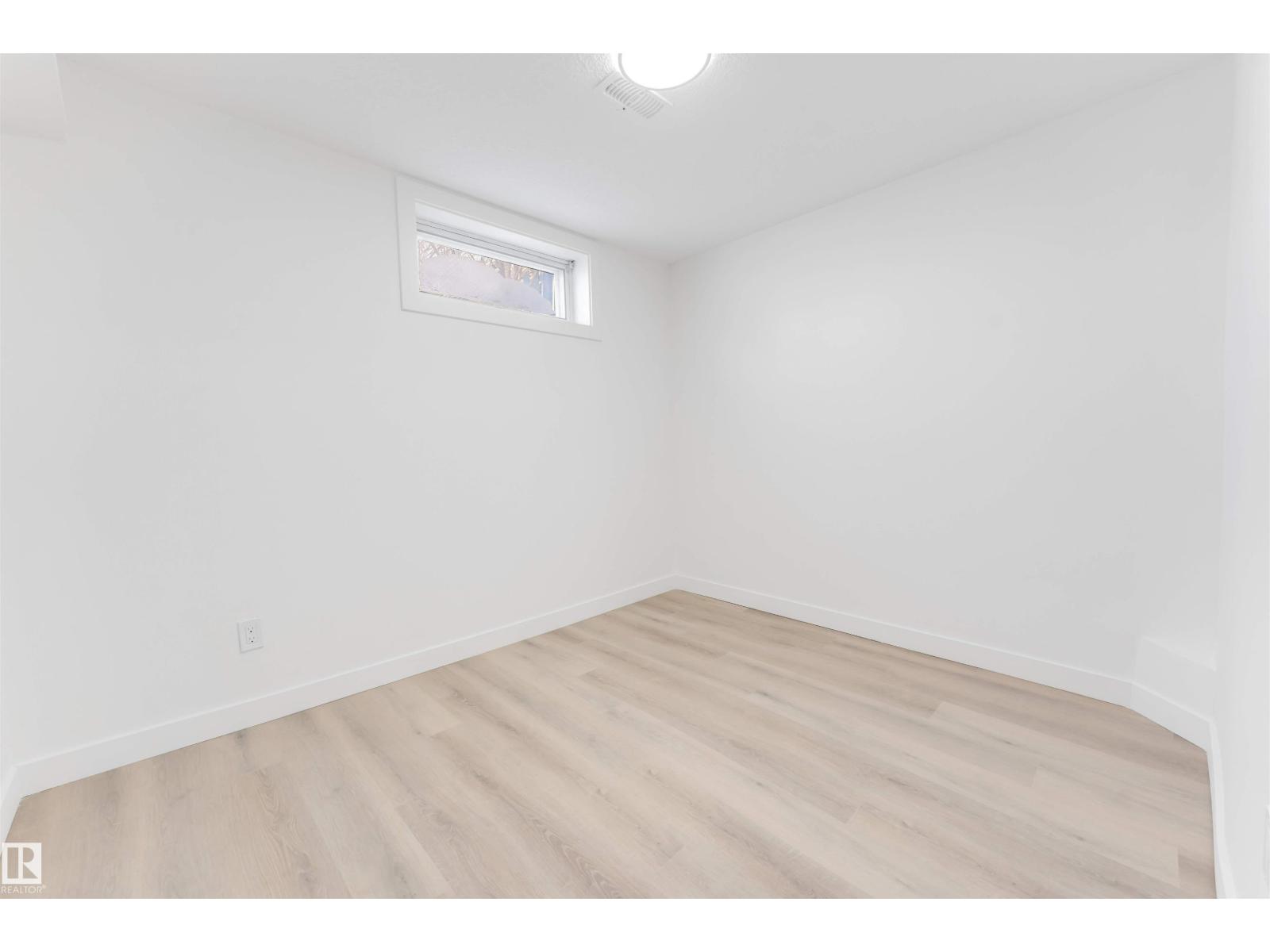 14511 21 st. NW, Edmonton