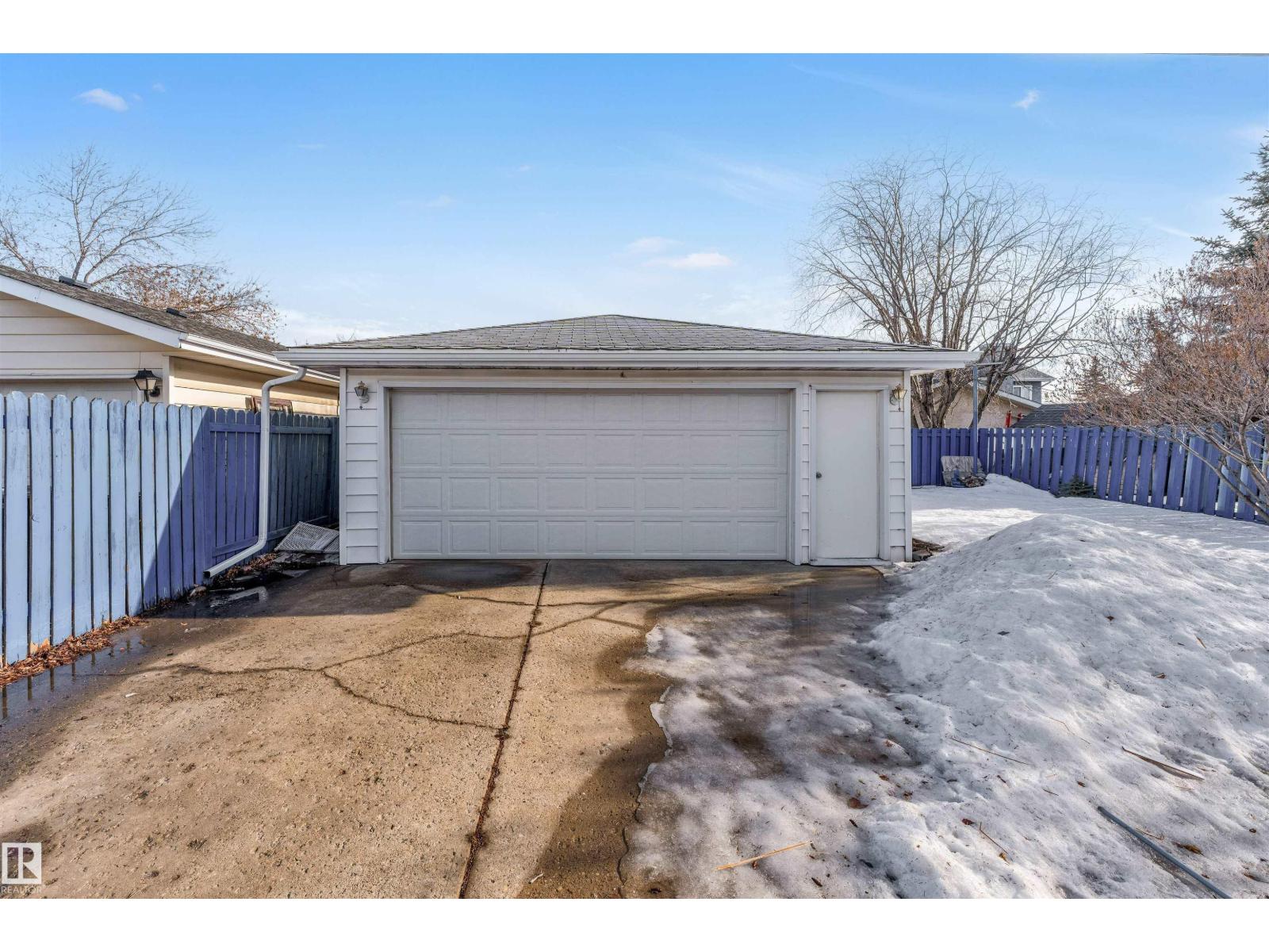 14511 21 st. NW, Edmonton