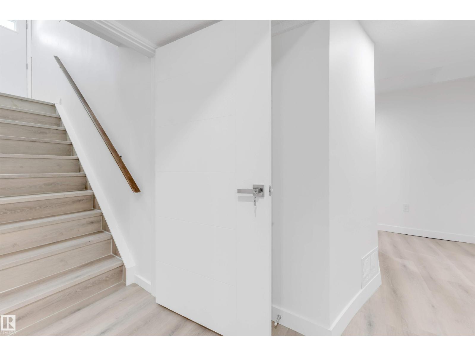 14511 21 st. NW, Edmonton