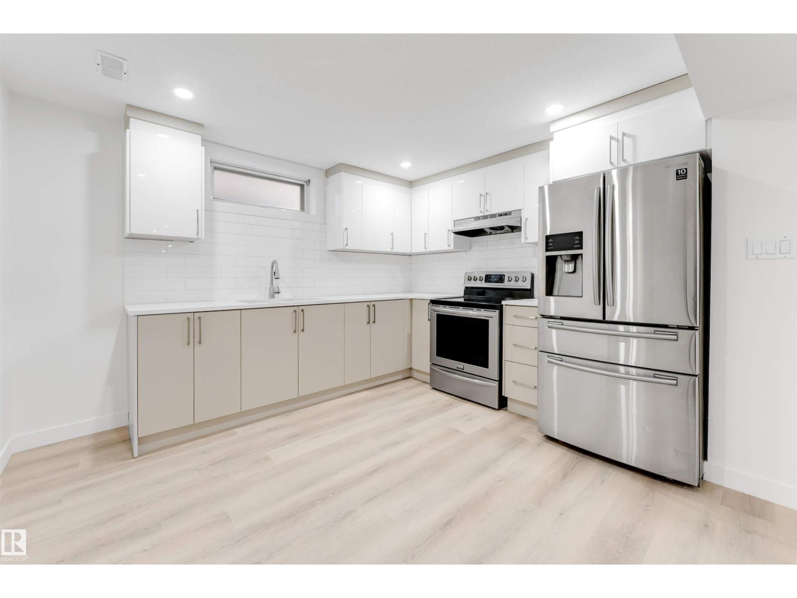 14511 21 st. NW, Edmonton