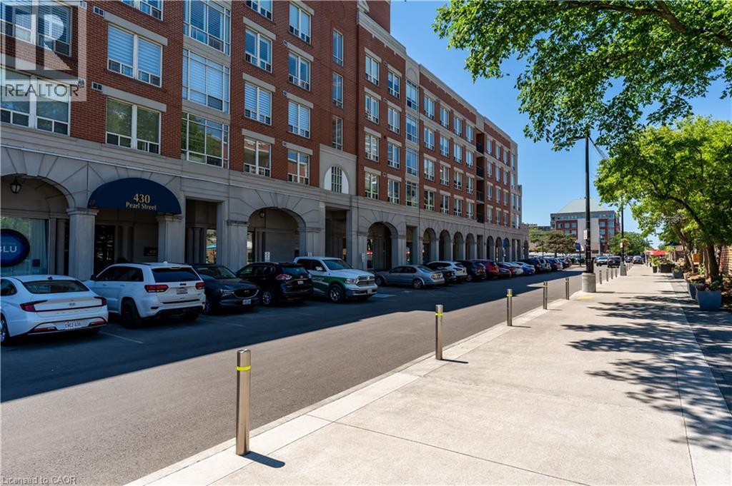 430 PEARL Street Unit# 410, Burlington, Ontario, L7R4J8 — Photo 2