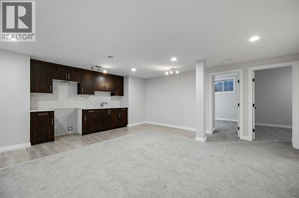 Single Family House for Sale in  Evansridge View NW Evanston Calgary 