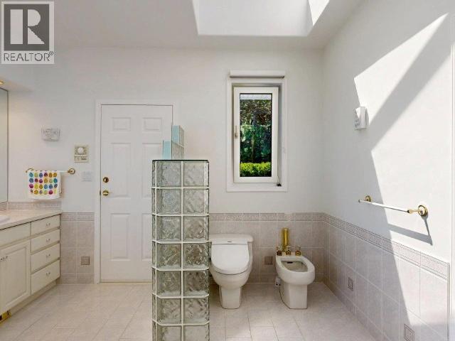 10219 DOUGLAS BAY ROAD, Powell River