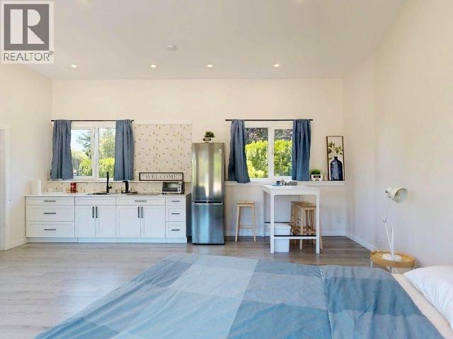 10219 DOUGLAS BAY ROAD, Powell River