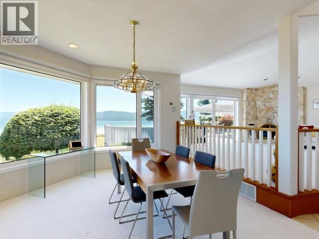 10219 DOUGLAS BAY ROAD, Powell River