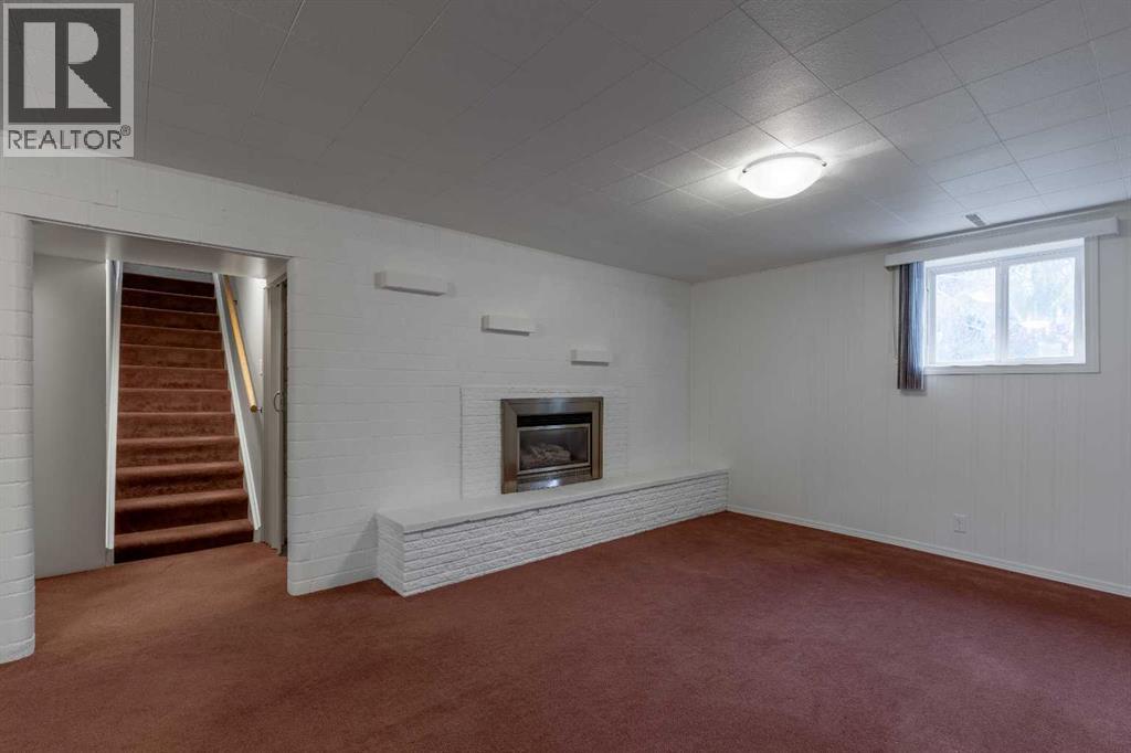 Single Family House Bungalow for Sale in  Dieppe Boulevard S Glendale Lethbridge 