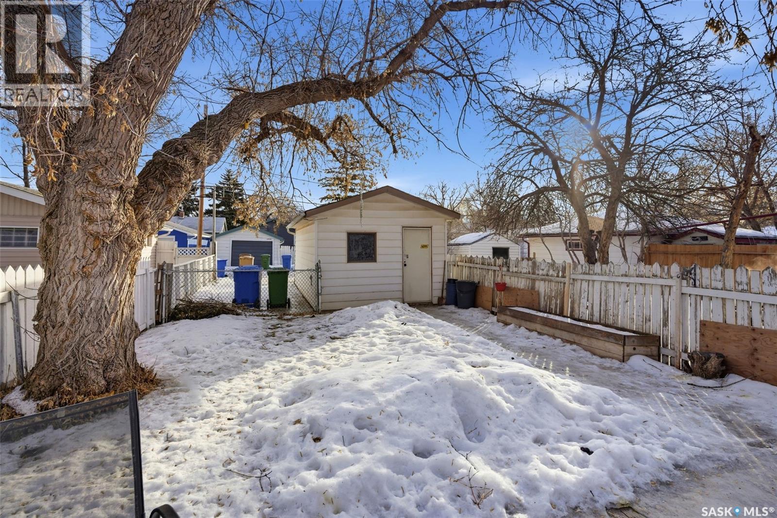 Single Family House Bungalow for Sale in  Connaught STREET Regina 
