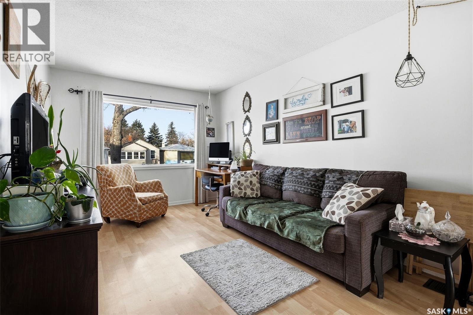 Single Family House Bungalow for Sale in  Connaught STREET Regina 