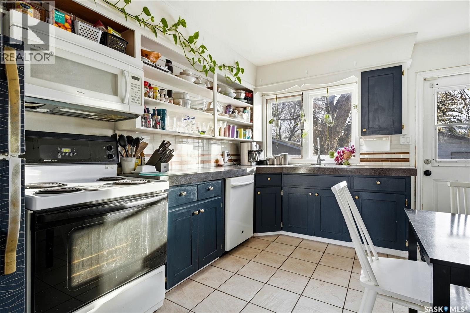 Single Family House Bungalow for Sale in  Connaught STREET Regina 