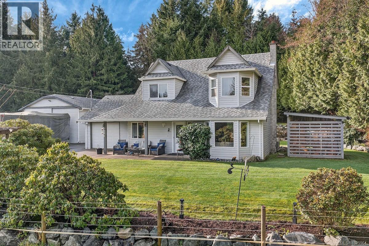 1136 Corcan Rd, Qualicum Beach