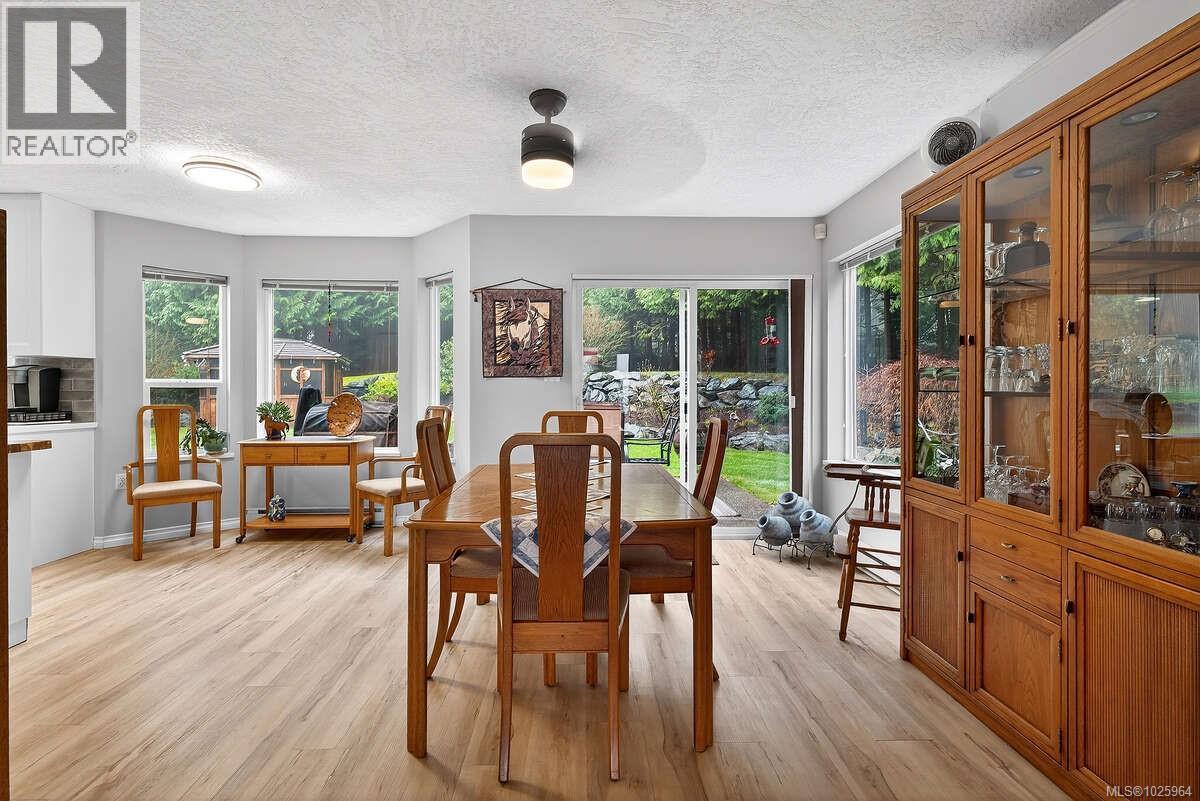 1136 Corcan Rd, Qualicum Beach