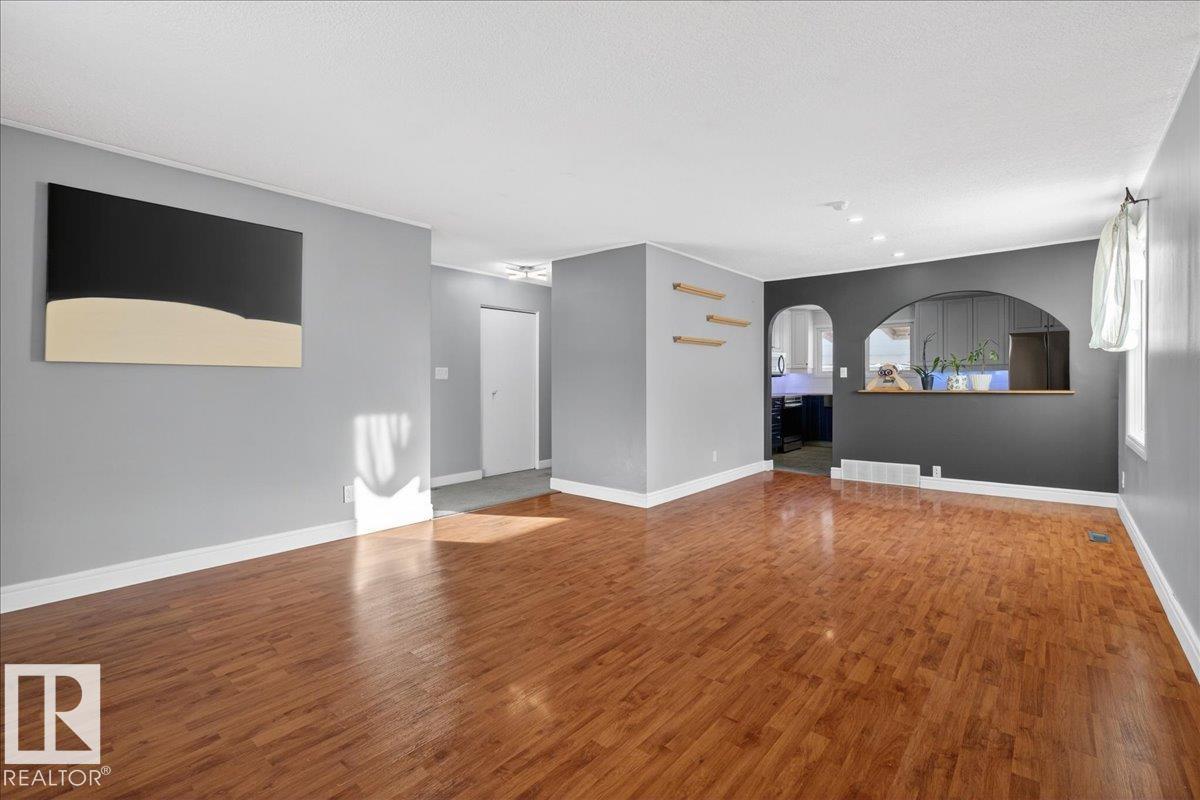 28 AFTON CR - Photo 2 of 43, St. Albert, Alberta