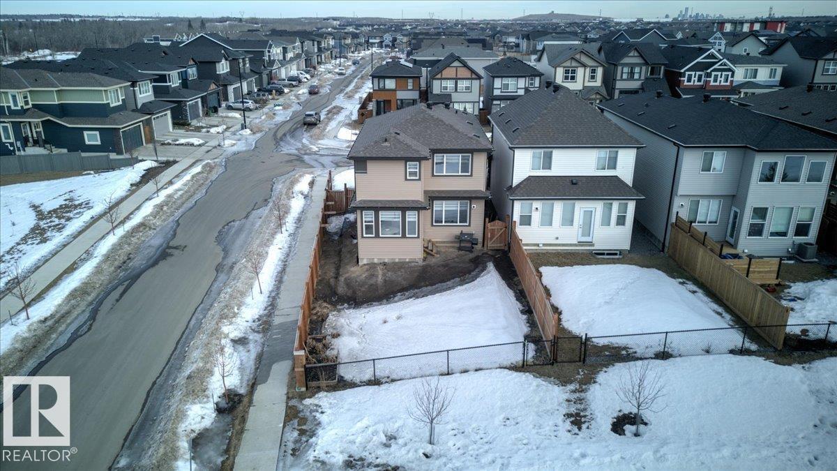 13072 211 ST NW NW, Edmonton