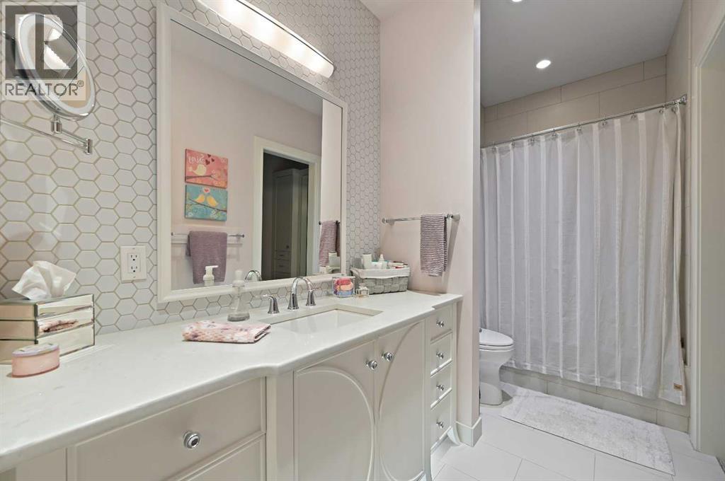 Single Family House for Sale in  Spring Valley Heights SW Springbank Hill Calgary 