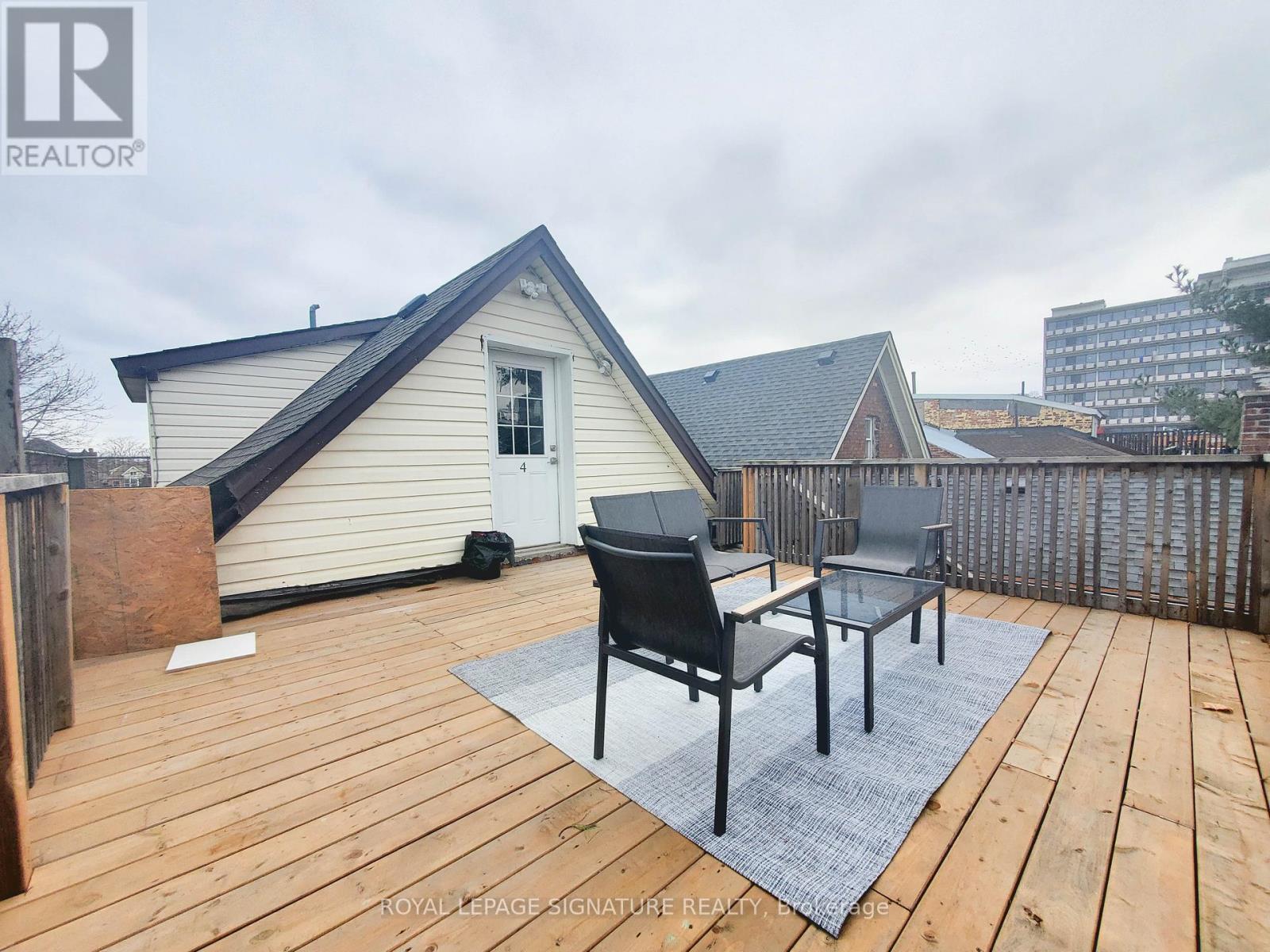 77 Victoria Avenue North 4