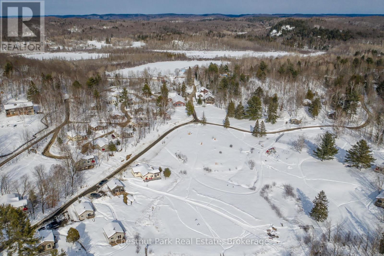 #116-10 1052 RAT BAY ROAD - 34