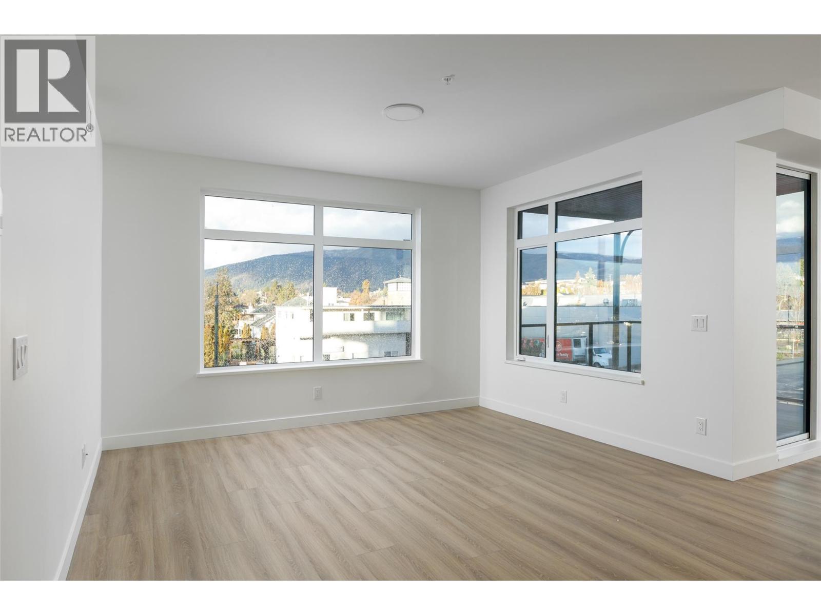 301 2760 Olalla Road, West Kelowna