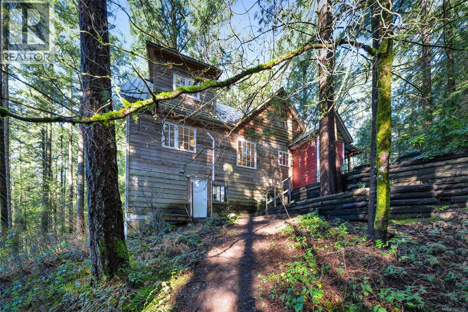 5086 McLay Rd, Duncan