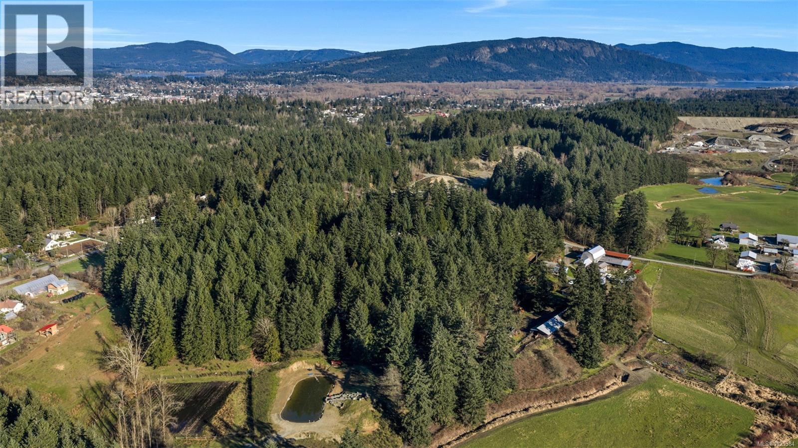5086 McLay Rd, Duncan