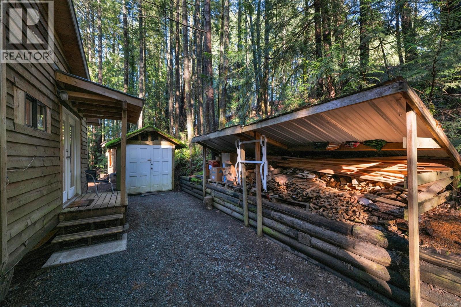 5086 McLay Rd, Duncan