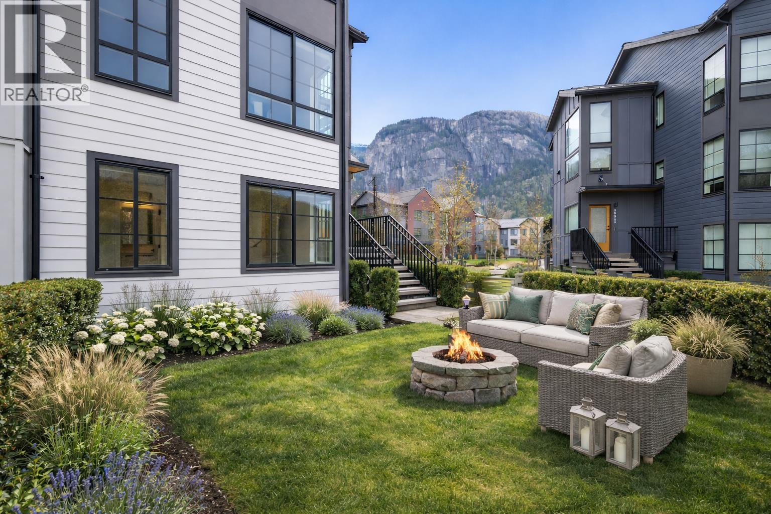 38035 HELM WAY, Squamish