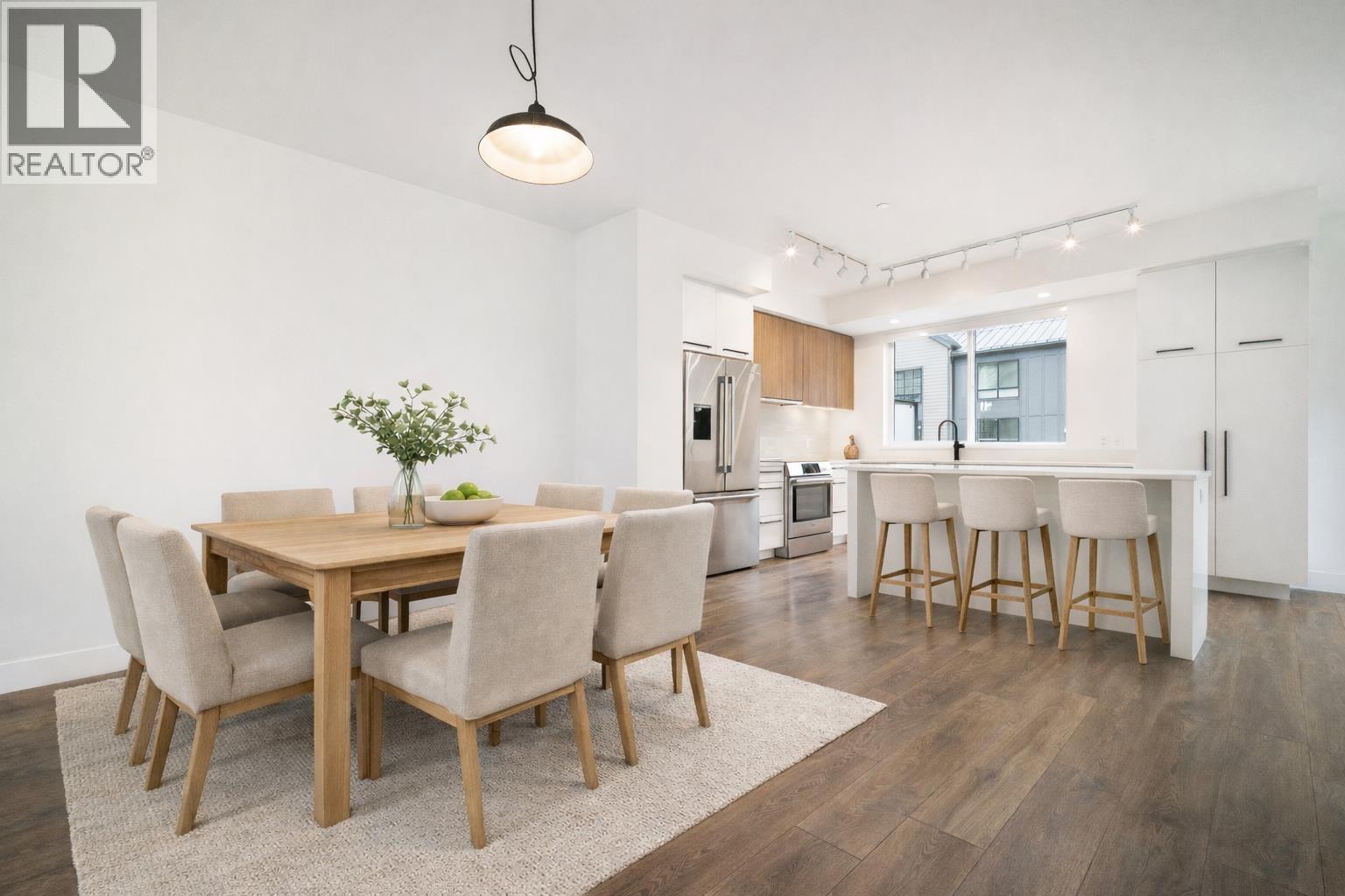 38035 HELM WAY, Squamish