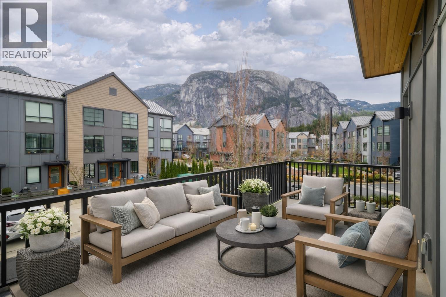 38035 HELM WAY, Squamish