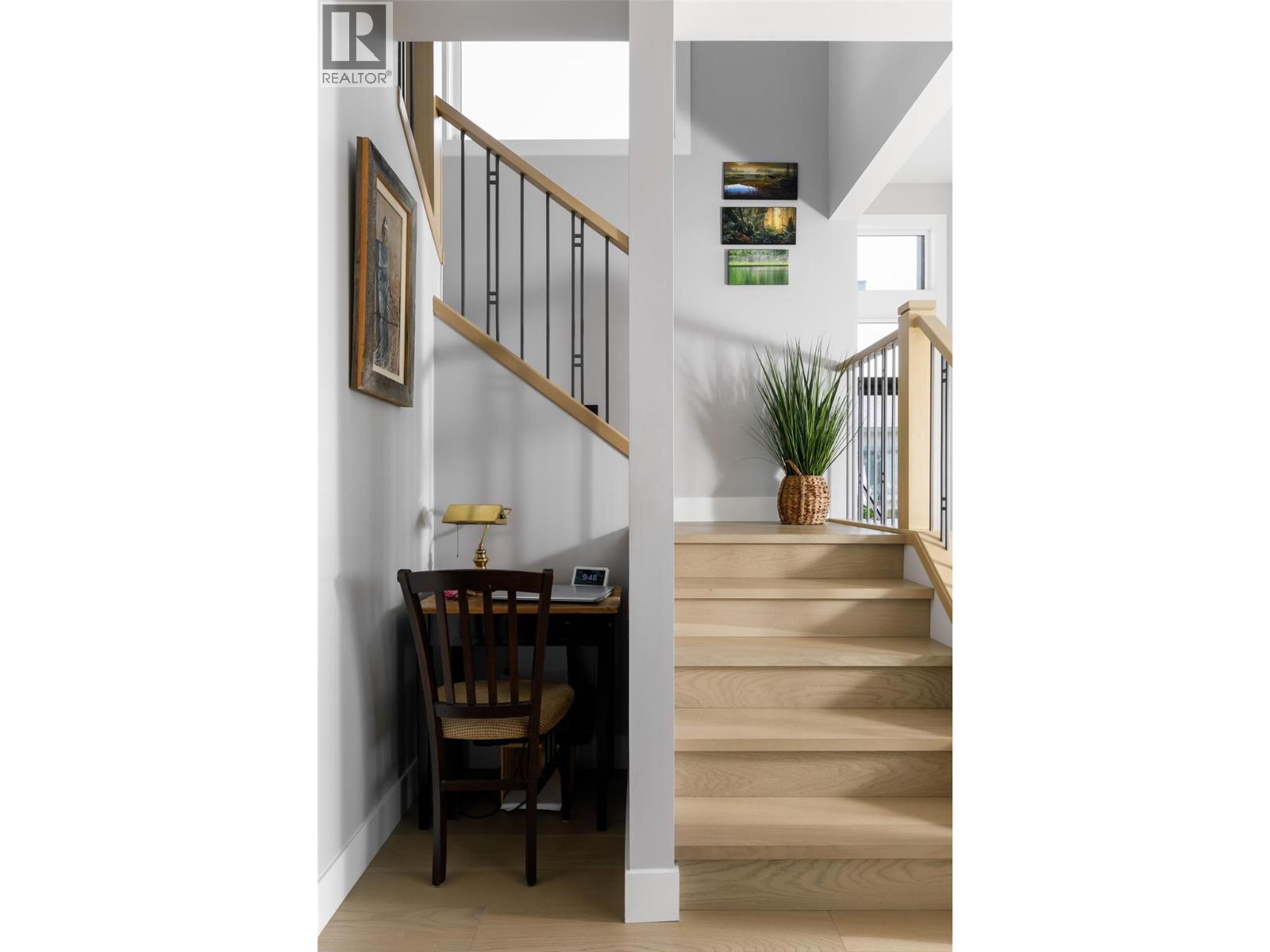  2510 Tallus Heights Lane, West Kelowna