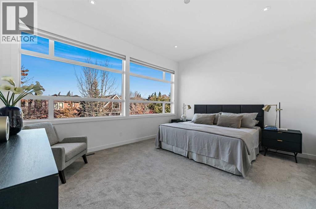 Single Family House for Sale in  Bowness Road NW West Hillhurst Calgary 