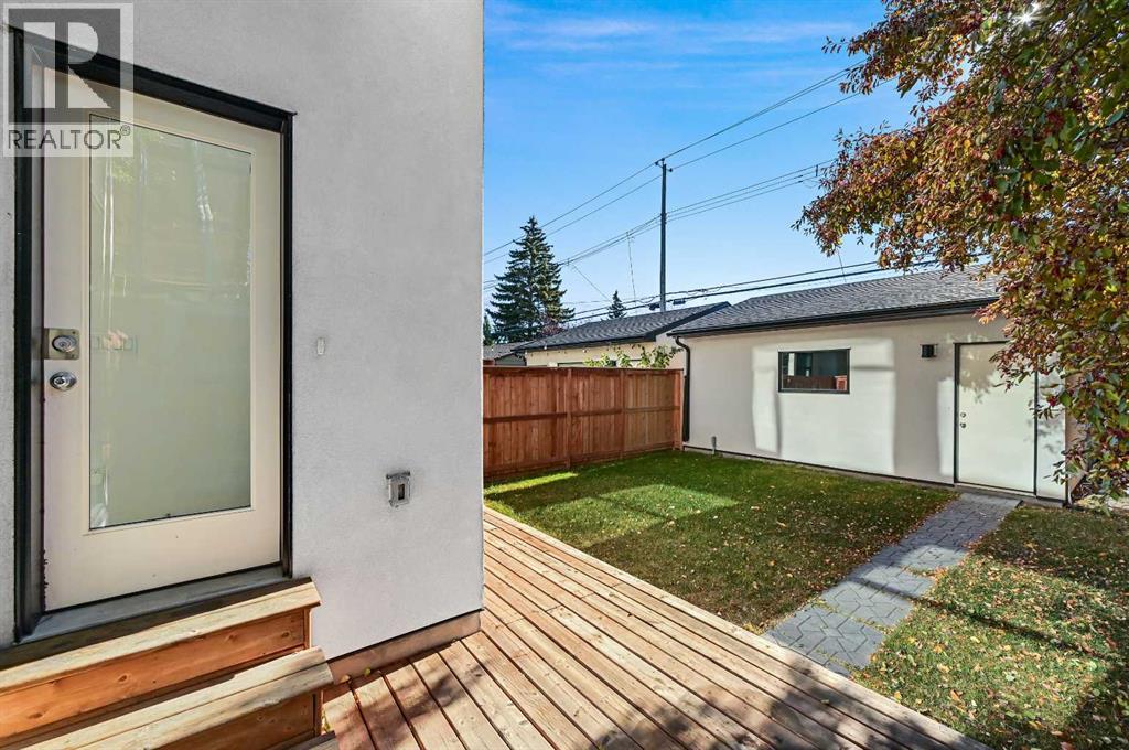 Single Family House for Sale in  Bowness Road NW West Hillhurst Calgary 