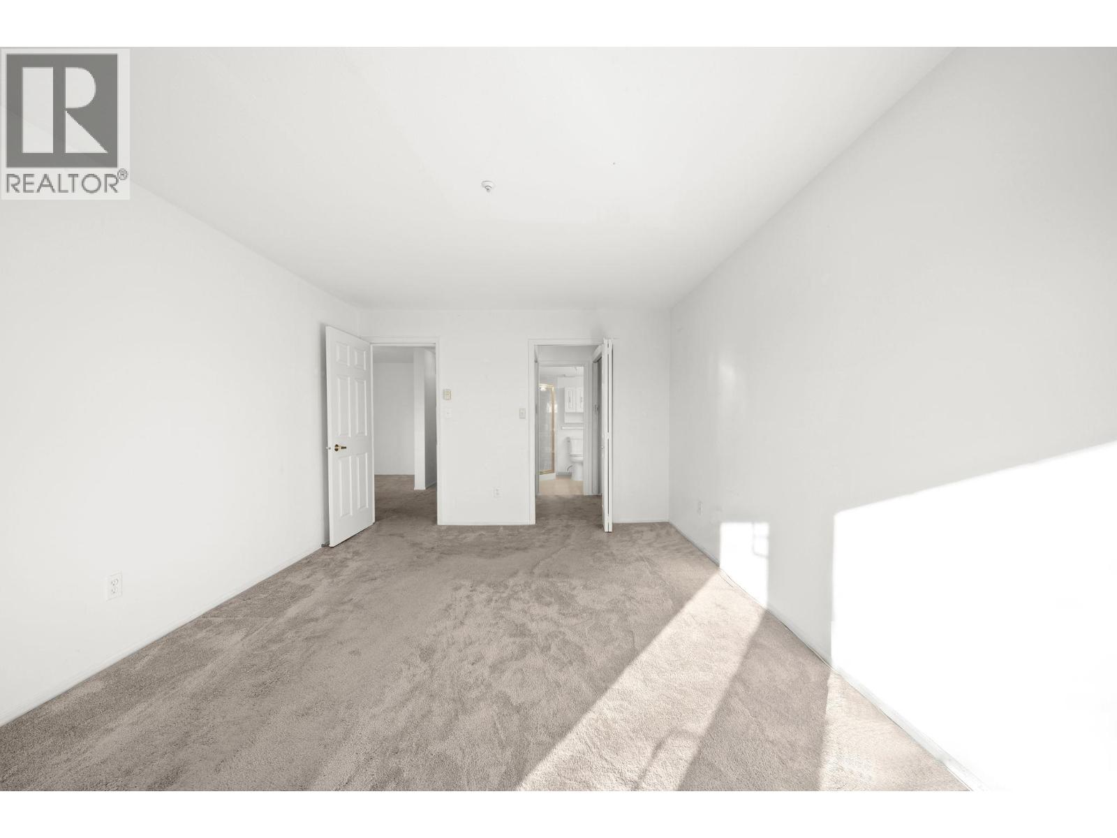 #201-11771 DANIELS Road, Richmond