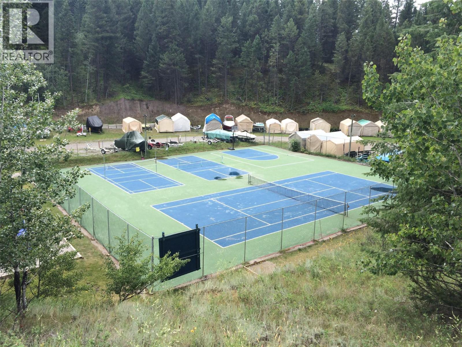 1492 Akiskinook Road Unit# 1, Windermere