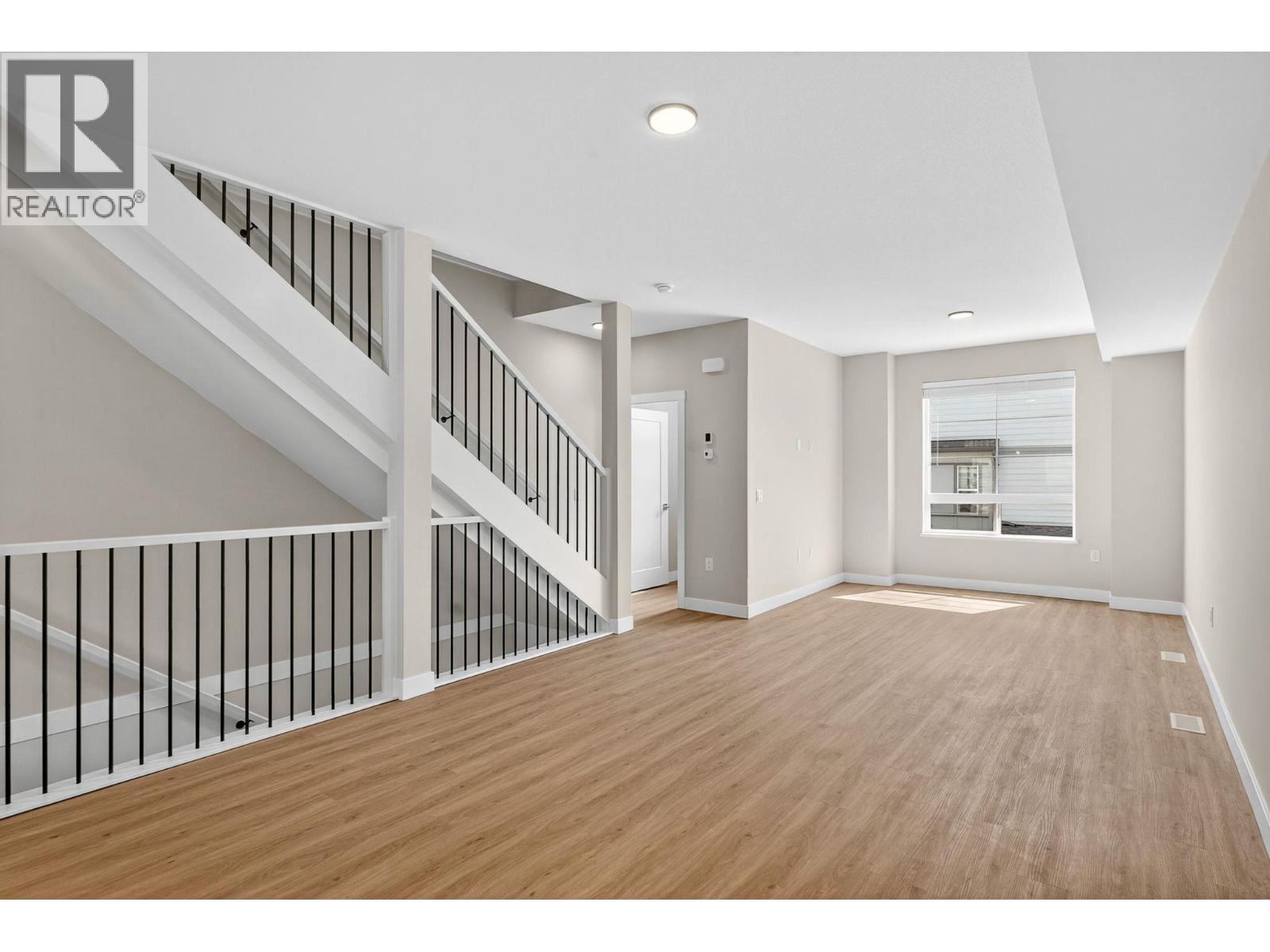 190 4025 Gellatly Road South, West Kelowna