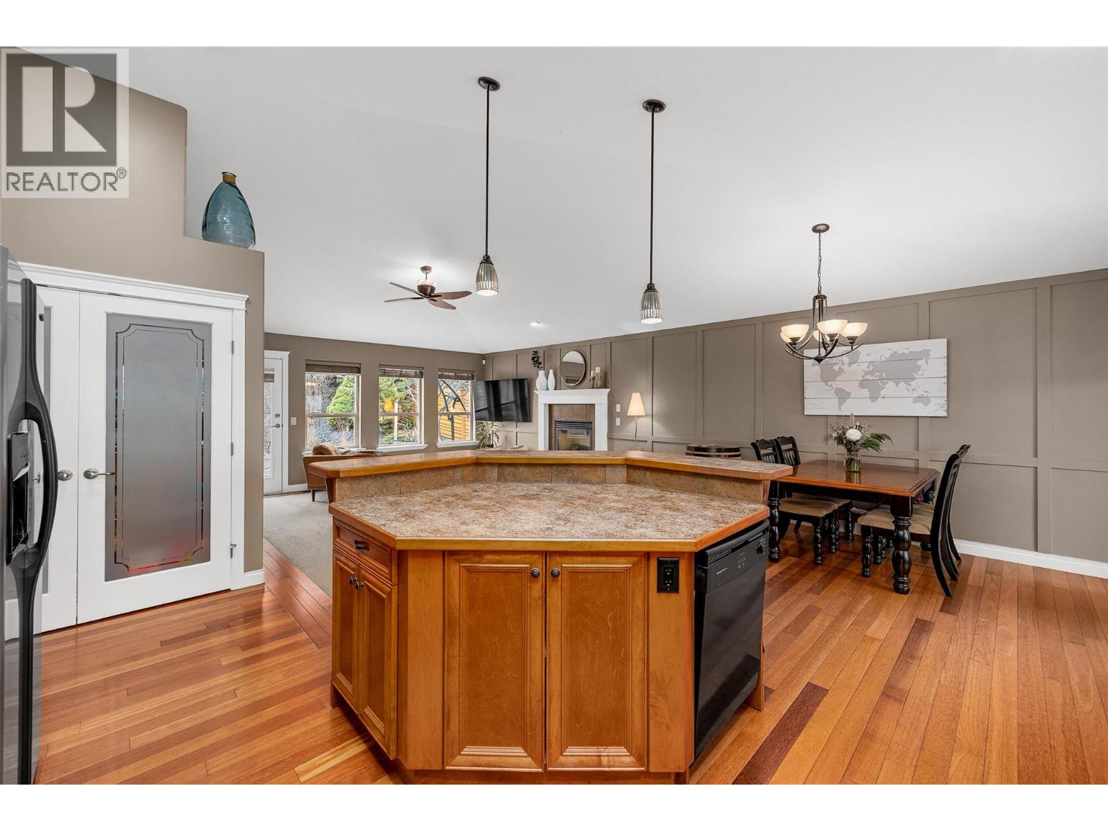 331 Quilchena Drive - 17