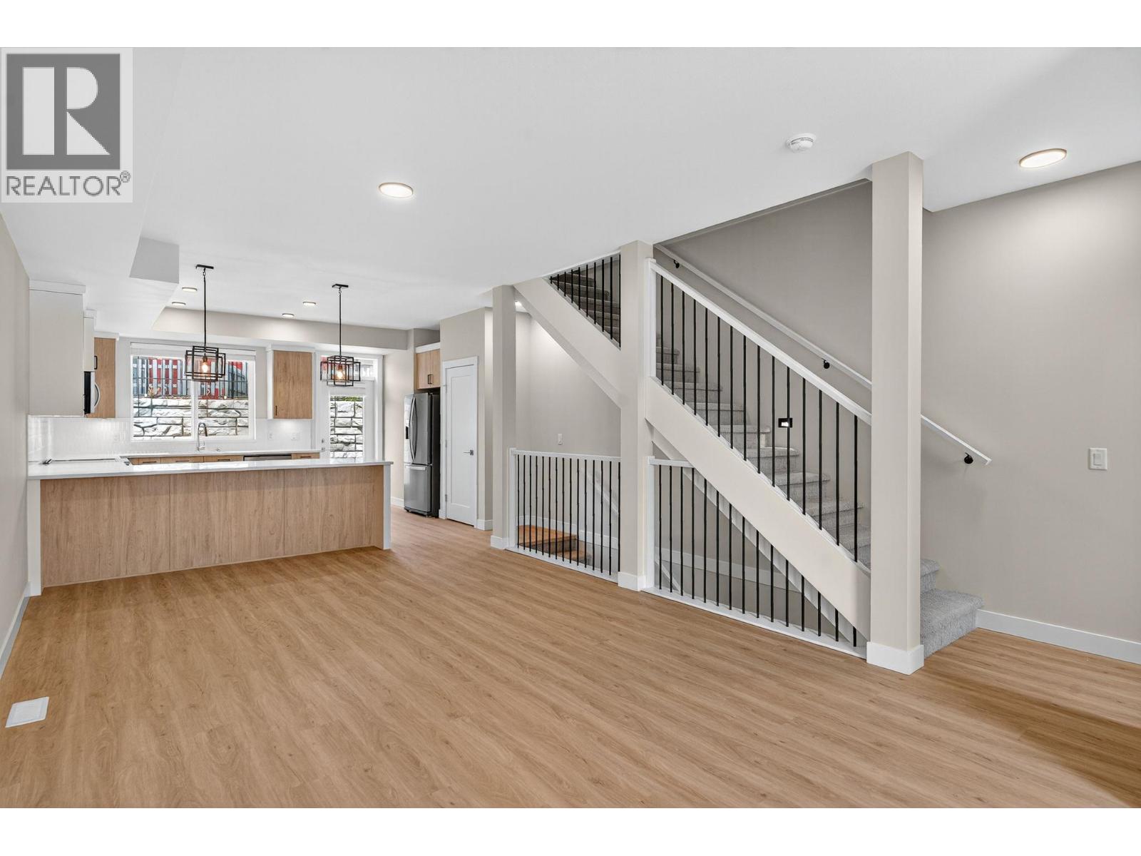 190 4025 Gellatly Road South, West Kelowna