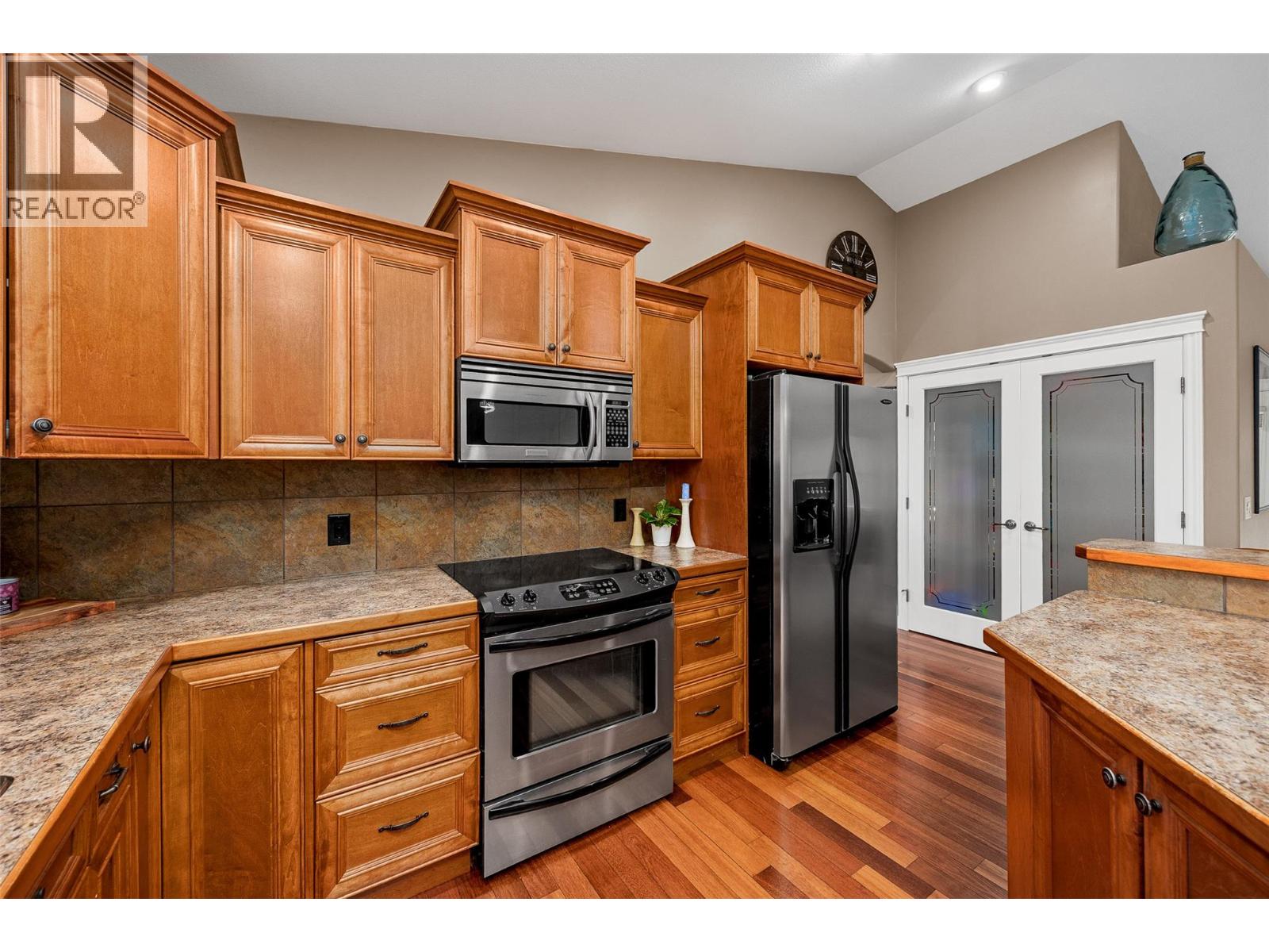 331 Quilchena Drive - 15