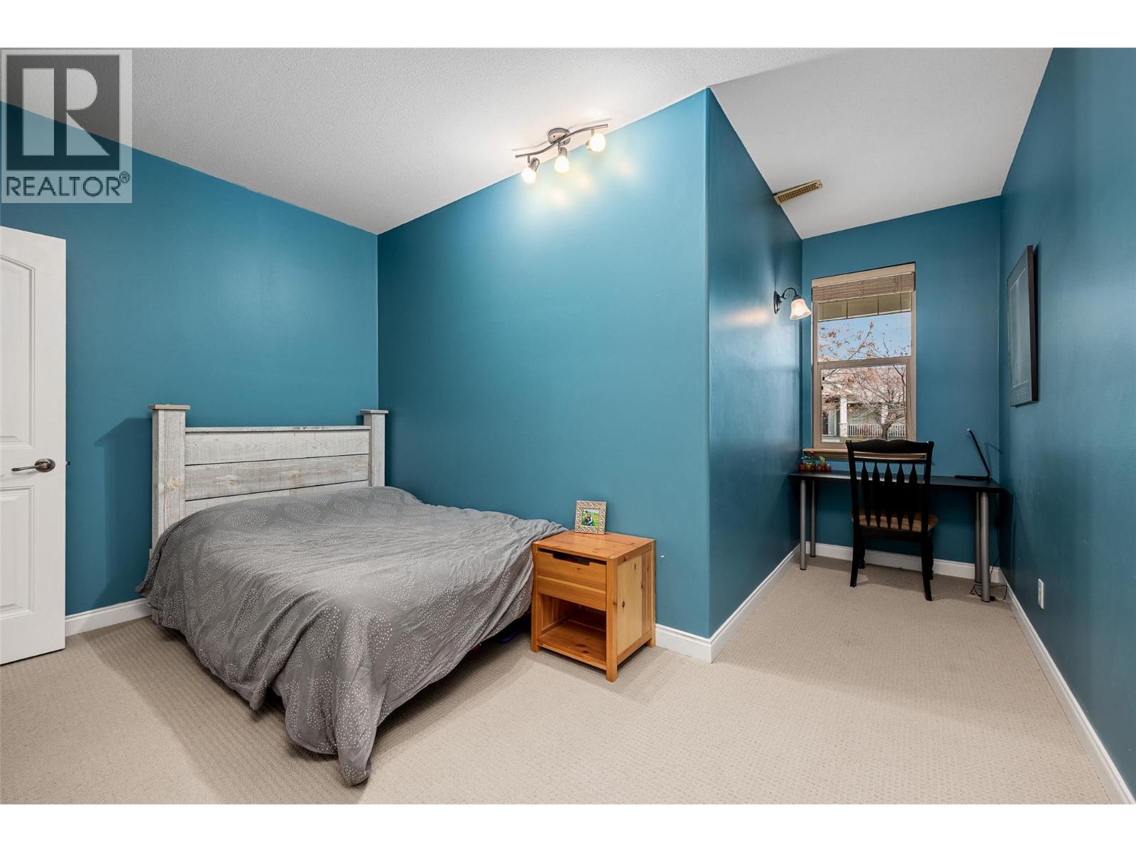 331 Quilchena Drive - 37