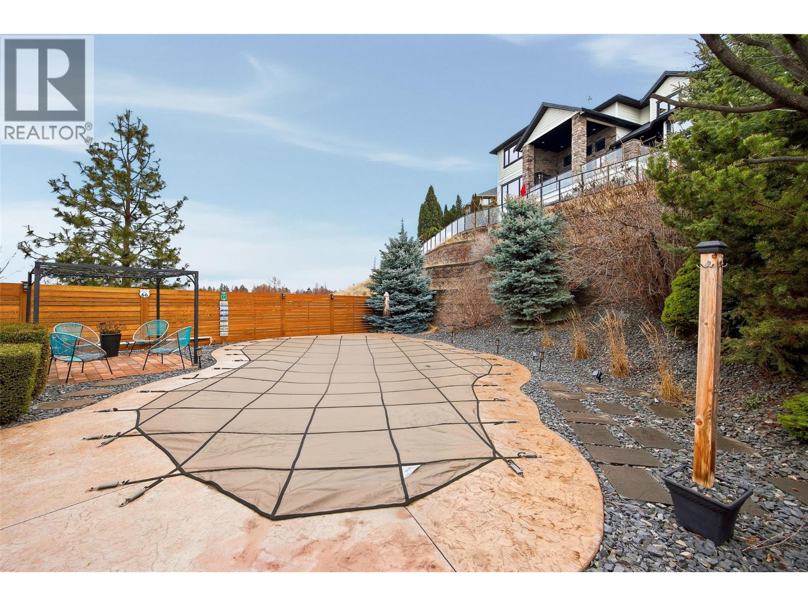 331 Quilchena Drive - 45