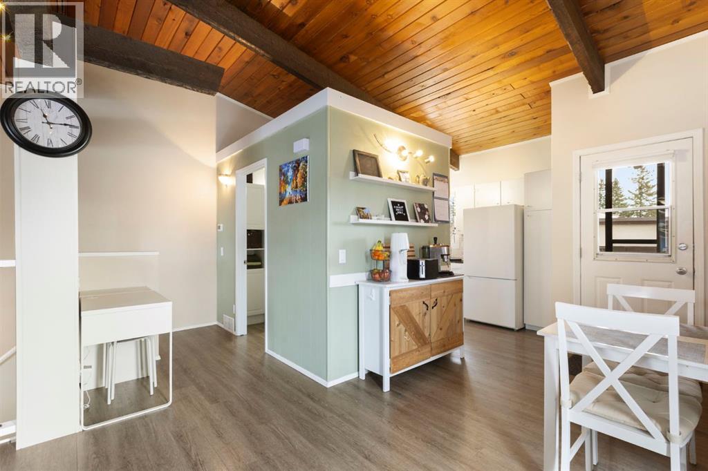 Single Family House Bi-level for Sale in  Rundlewood Drive NE Rundle Calgary 