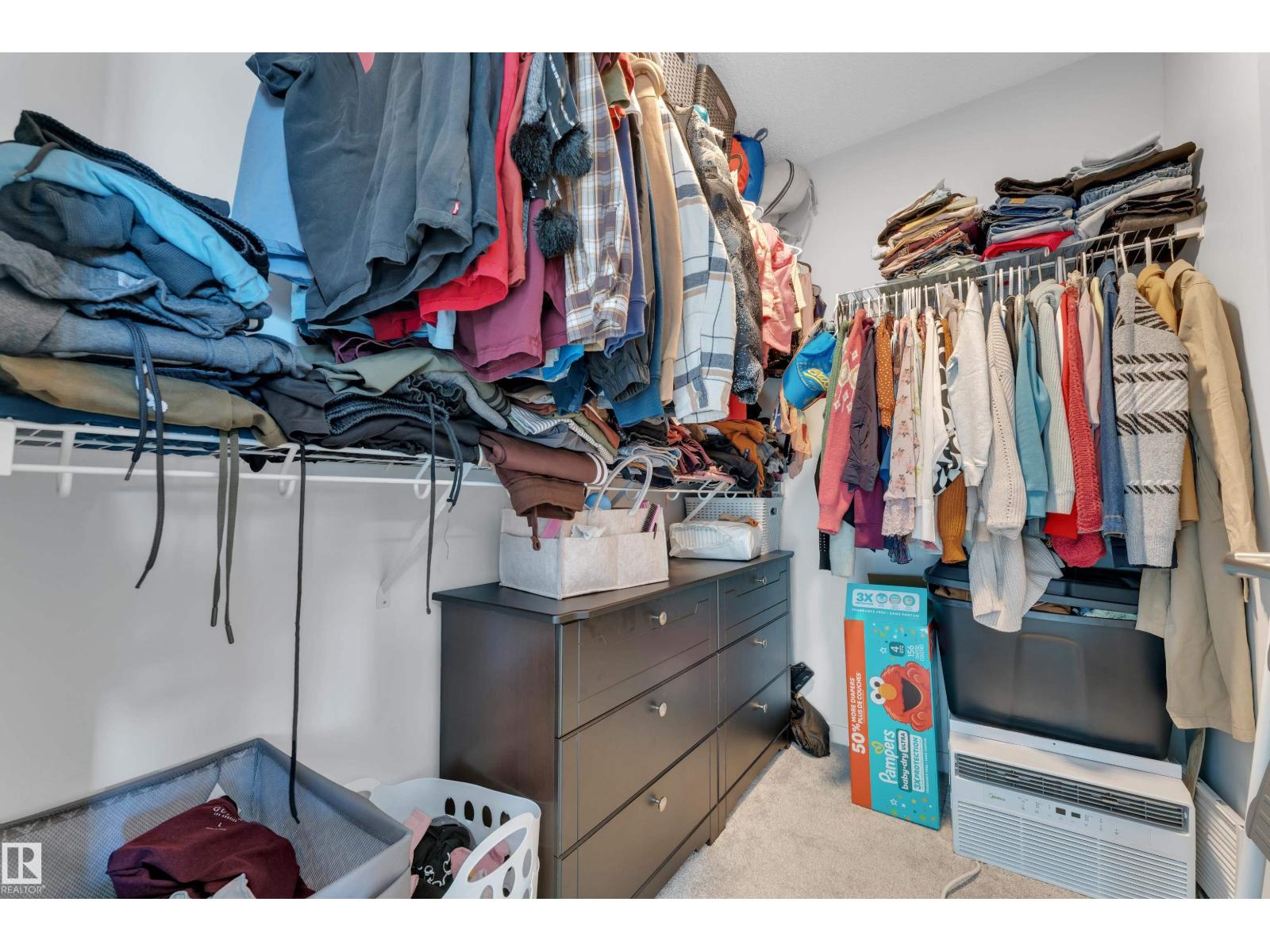 3607 6 AV SW SW, Edmonton