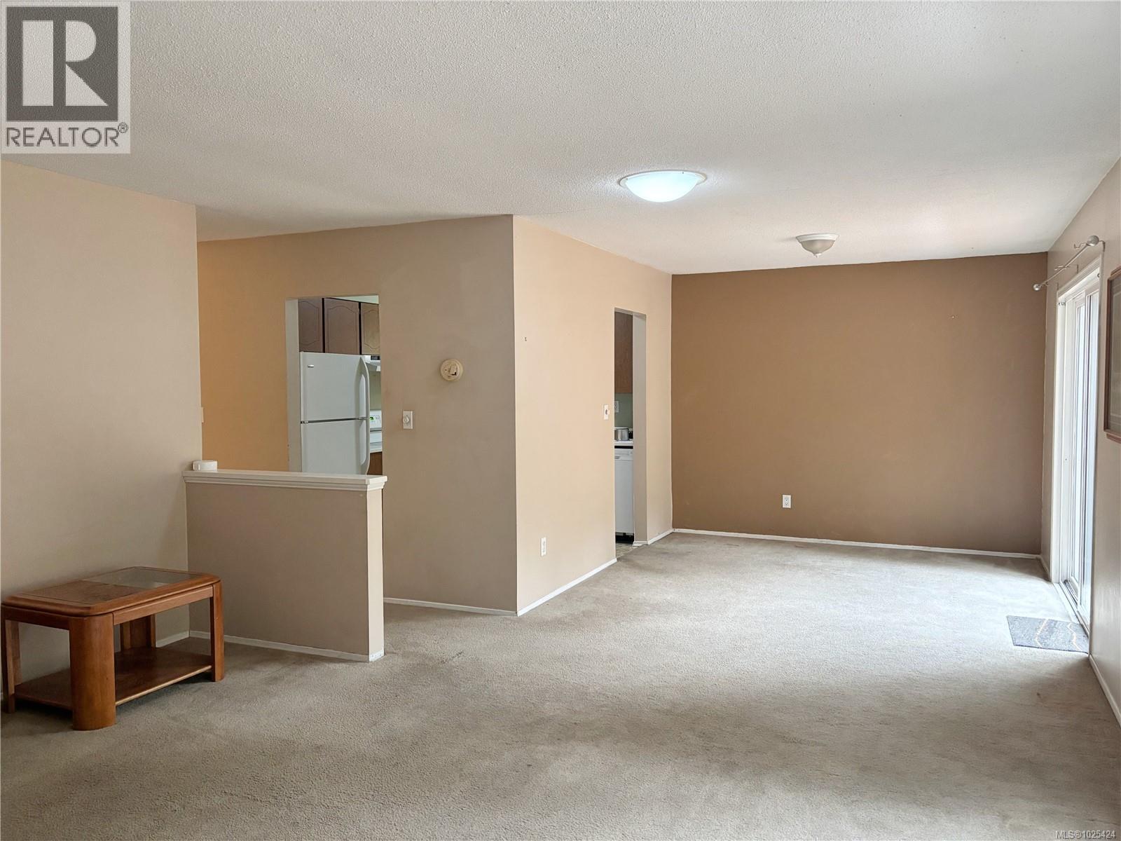649 Nimpkish Dr - 6