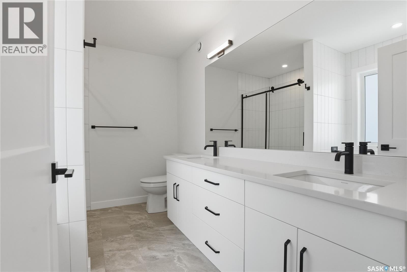 211 Sharma LANE - 32
